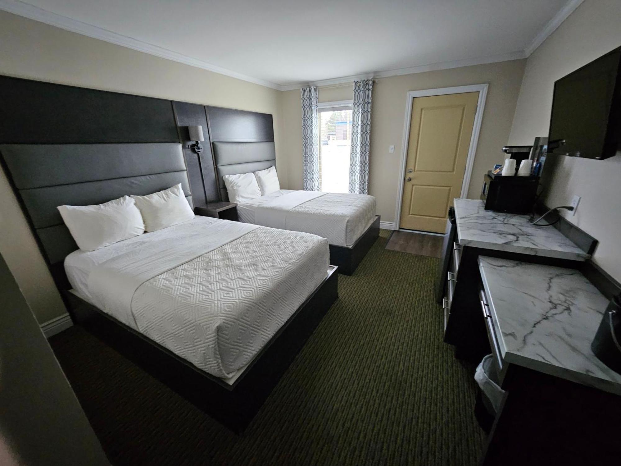 Newfound Inn & Suites Topsail Buitenkant foto